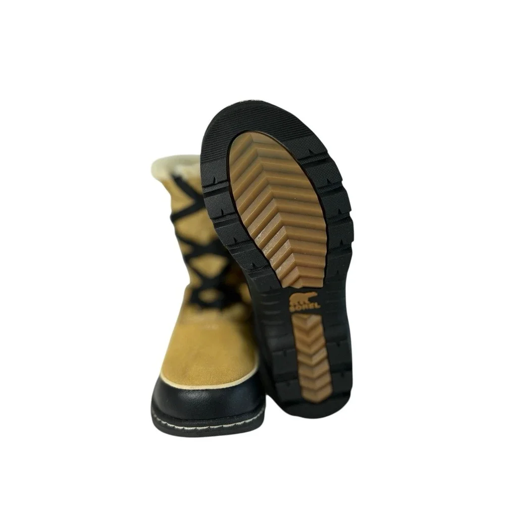 Sorel Youth Tivoli‎ III waterproof boot in a curry/black colorway Size 1Y No Box
